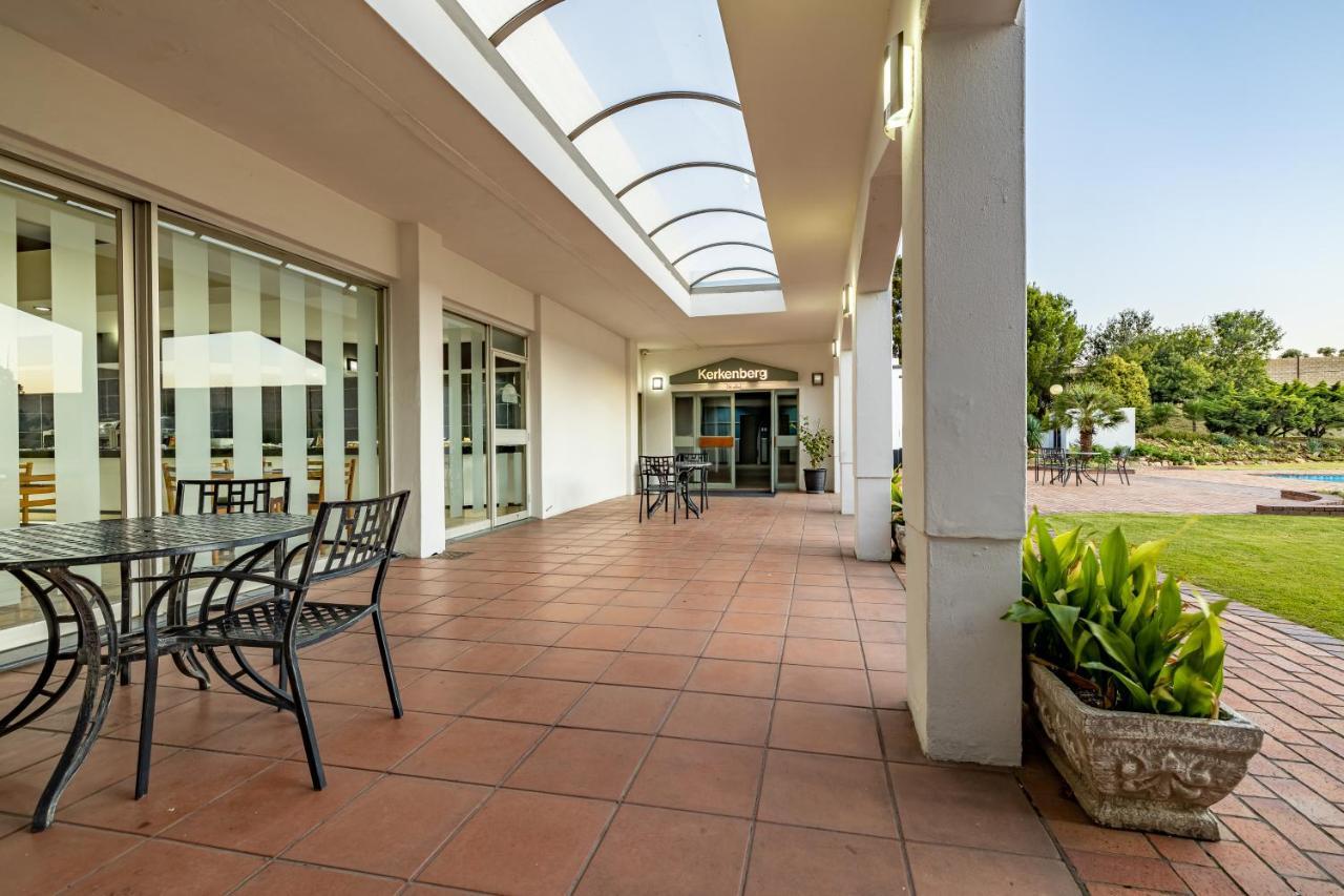 African Sky Harrismith Inn Exterior foto